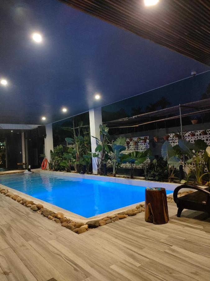 Nha Bong Villa Хойан Экстерьер фото